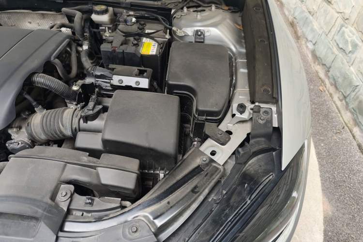 Used Mazda CX-4 2020 2.0L Automatic Two-Wheel Drive Blue Sky Luxury Edition Engine Bay Left