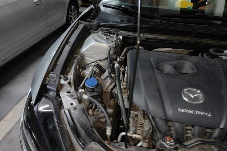 Used Mazda CX-4 2020 2.0L Automatic Two-Wheel Drive Blue Sky Dynamic Edition Engine Bay Right
