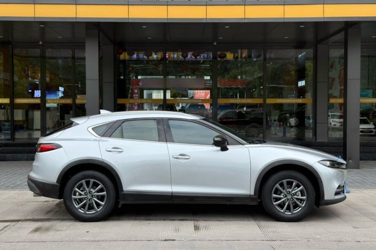 Used Mazda CX-4 2020 2.0L Automatic Two-Wheel Drive Blue Sky Luxury Edition Exterior 8