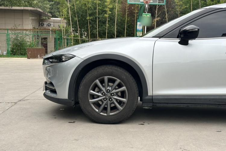 Used Mazda CX-4 2020 2.0L Automatic Two-Wheel Drive Blue Sky Dynamic Edition Exterior 8
