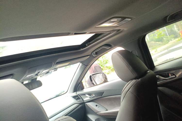 Used Mazda CX-4 2020 2.0L Automatic Two-Wheel Drive Blue Sky Luxury Edition Headliner