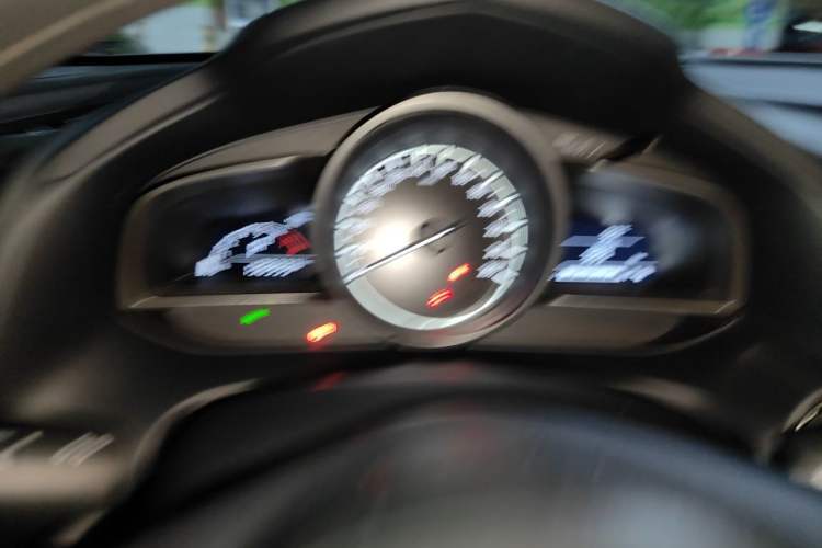 Used Mazda CX-4 2020 2.0L Automatic Two-Wheel Drive Blue Sky Dynamic Edition Instrument Cluster