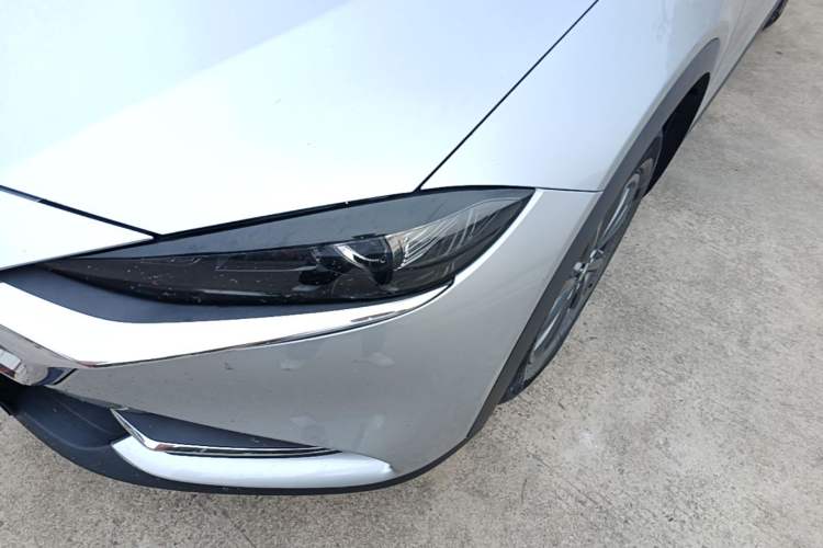 Used Mazda CX-4 2020 2.0L Automatic Two-Wheel Drive Blue Sky Dynamic Edition Left Front Headlight