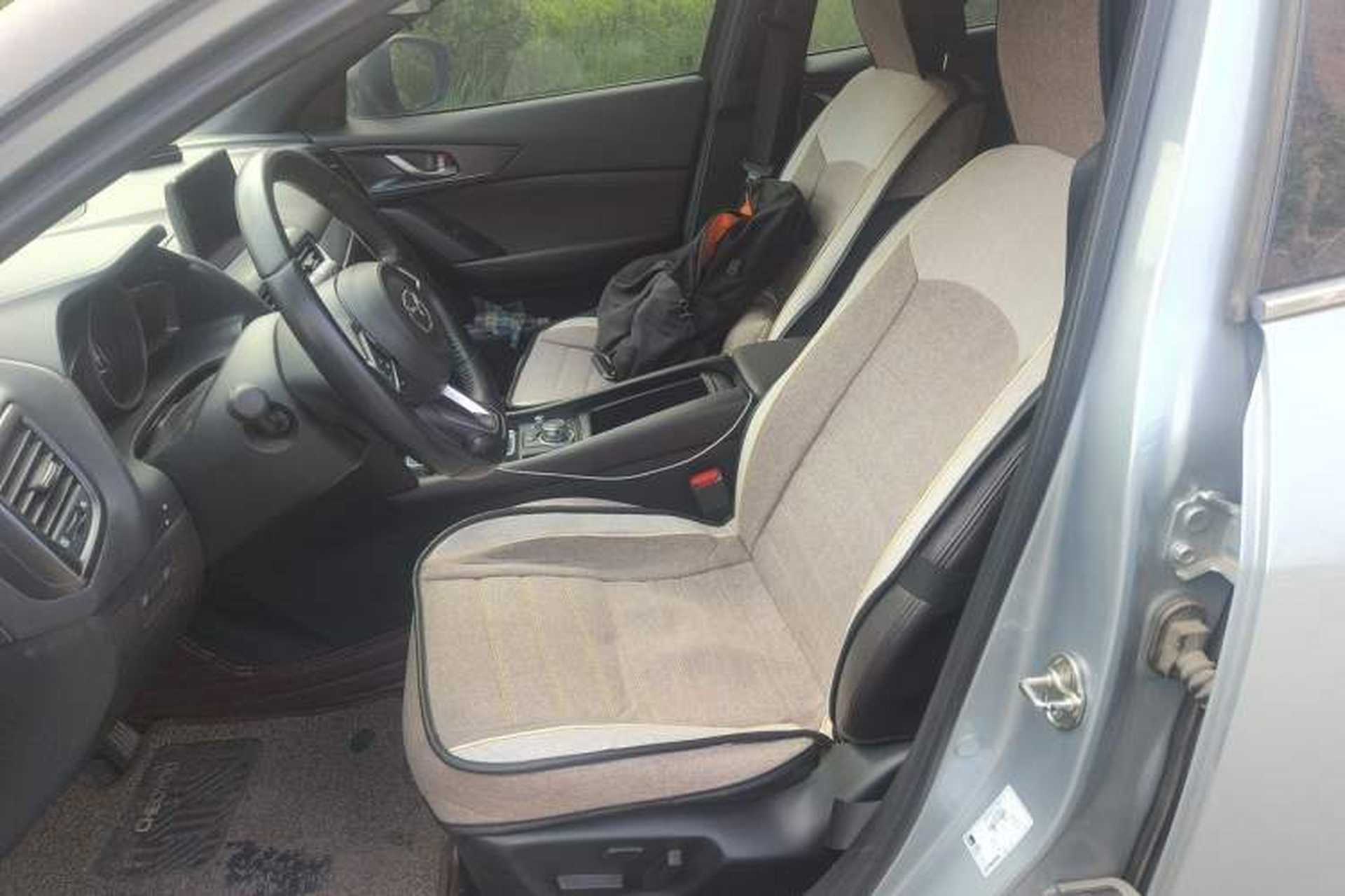 Used Mazda CX-4 2020 2.0L Automatic Two-Wheel Drive Blue Sky Luxury Edition Left Front Seat