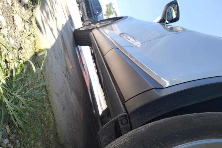 Used Mazda CX-4 2020 2.0L Automatic Two-Wheel Drive Blue Sky Exploration Edition Left Side Sill
