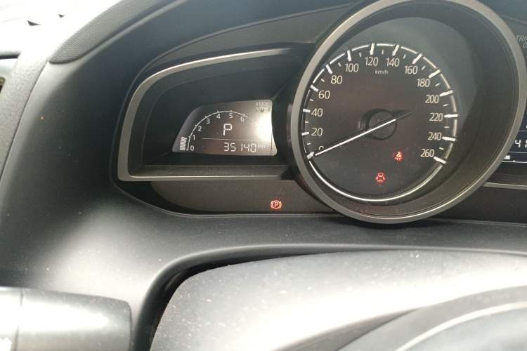 Used Mazda CX-4 2020 2.0L Automatic Two-Wheel Drive Blue Sky Luxury Edition Odometer Close Up