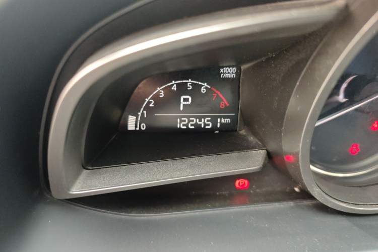 Used Mazda CX-4 2020 2.0L Automatic Two-Wheel Drive Blue Sky Dynamic Edition Odometer Close Up
