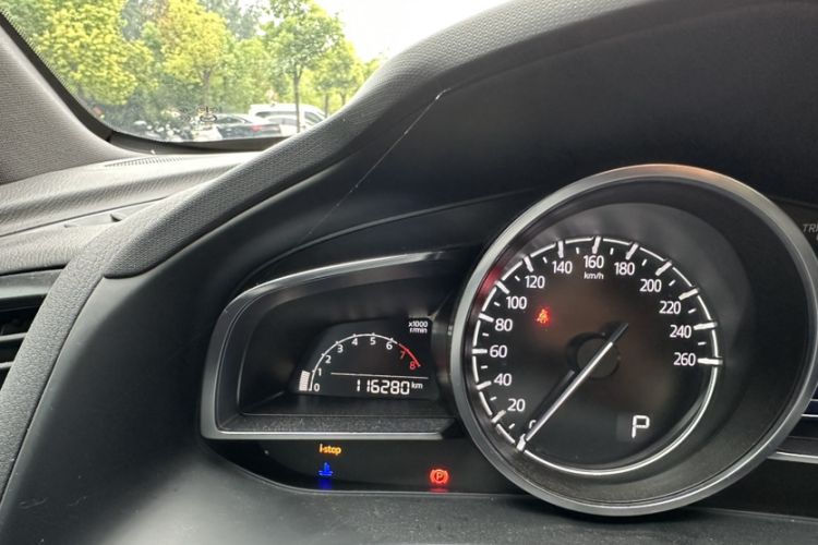 Used Mazda CX-4 2020 2.0L Automatic Two-Wheel Drive Blue Sky Leading Edition Odometer Close Up