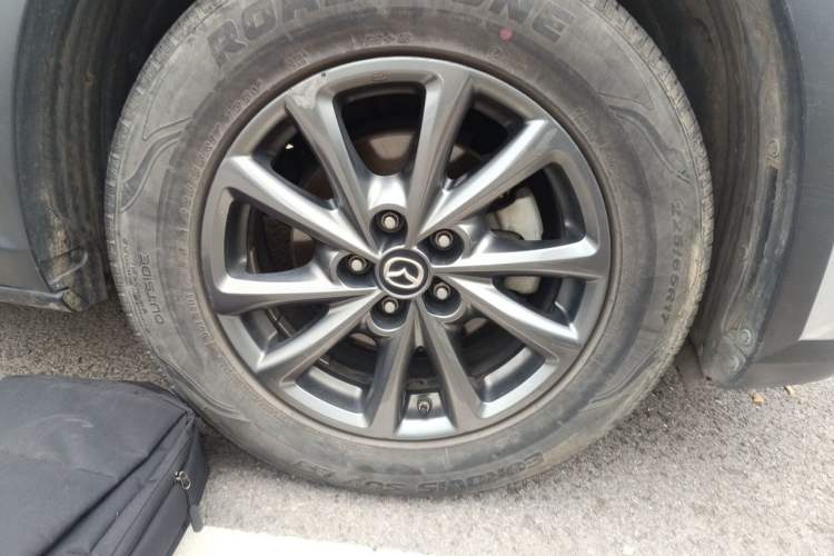Used Mazda CX-4 2020 2.0L Automatic Two-Wheel Drive Blue Sky Luxury Edition Right Front Wheel Hub