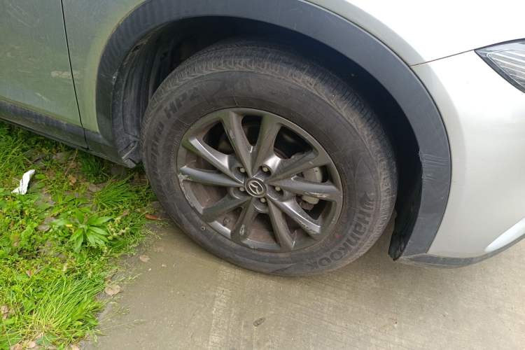 Used Mazda CX-4 2020 2.0L Automatic Two-Wheel Drive Blue Sky Luxury Edition Right Front Wheel Hub