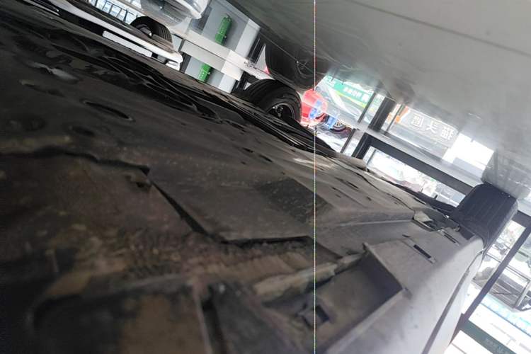 Used Mazda CX-4 2020 2.0L Automatic Two-Wheel Drive Blue Sky Luxury Edition Right Side Sill