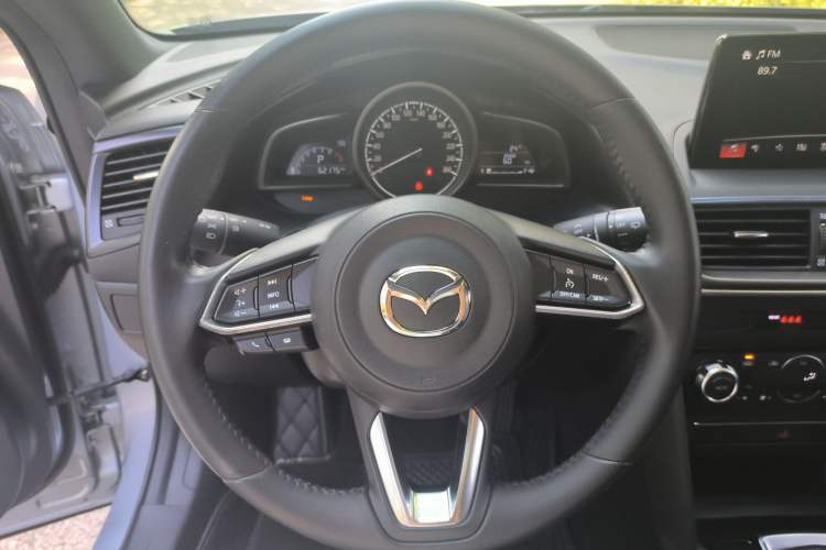 Used Mazda CX-4 2020 2.0L Automatic Two-Wheel Drive Blue Sky Luxury Edition Steering Wheel
