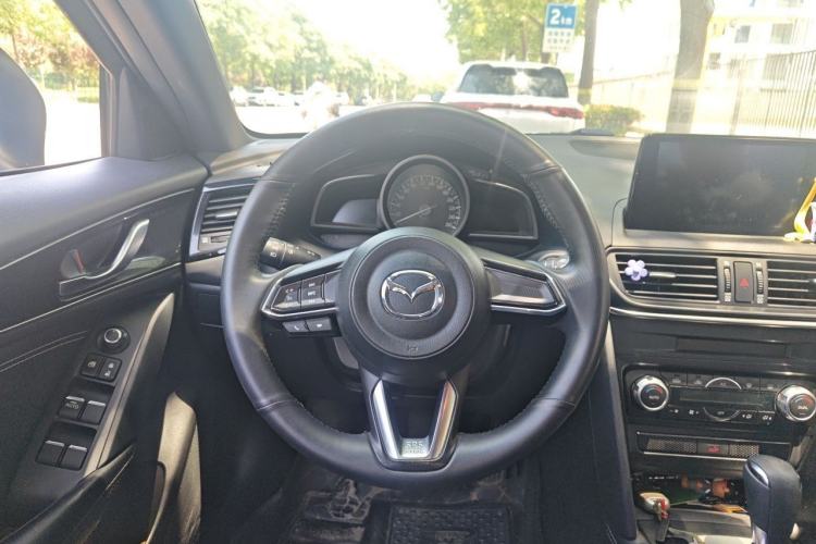 Used Mazda CX-4 2020 2.0L Automatic Two-Wheel Drive Blue Sky Exploration Edition Steering Wheel