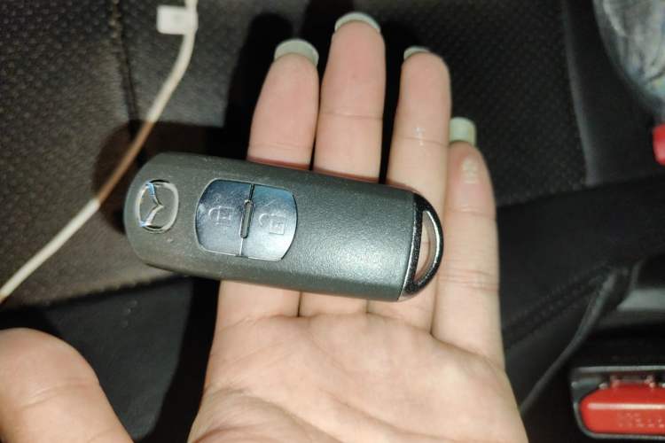 Used Mazda CX-4 2020 2.0L Automatic Two-Wheel Drive Blue Sky Dynamic Edition Vehicle Key