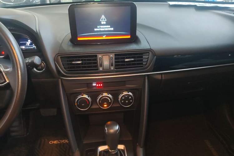 Used Mazda CX-4 2020 2.0L Automatic Two-Wheel Drive Blue Sky Dynamic Edition Audio And AC Panel
