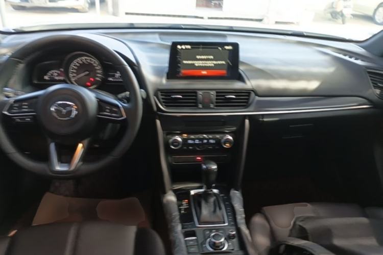 Used Mazda CX-4 2020 2.5L Automatic 2WD Sky-Drive Fun Edition Center Console