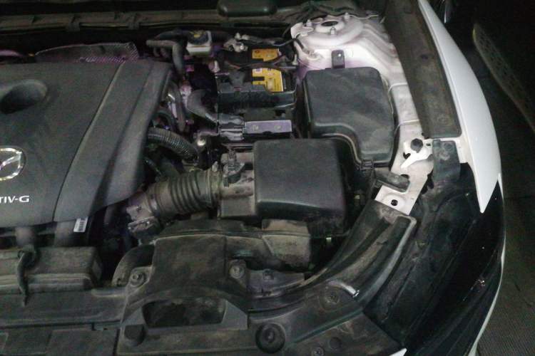 Used Mazda CX-4 2020 2.0L Automatic Two-Wheel Drive Blue Sky Dynamic Edition Engine Bay Left