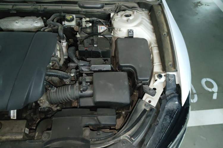 Used Mazda CX-4 2020 2.0L Automatic Two-Wheel Drive Blue Sky Dynamic Edition Engine Bay Left