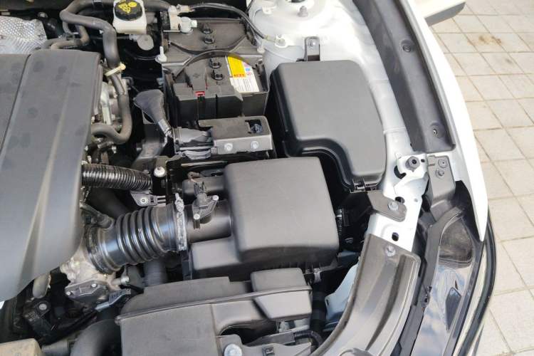 Used Mazda CX-4 2020 2.0L Automatic Two-Wheel Drive Blue Sky Dynamic Edition Engine Bay Left