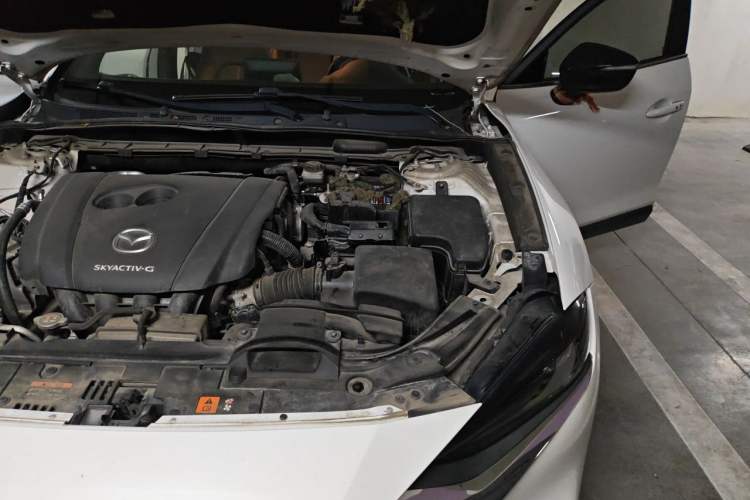 Used Mazda CX-4 2020 2.0L Automatic Two-Wheel Drive Blue Sky Luxury Edition Engine Bay Left