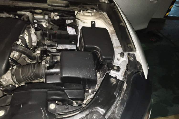 Used Mazda CX-4 2020 2.0L Automatic Two-Wheel Drive Blue Sky Dynamic Edition Engine Bay Left