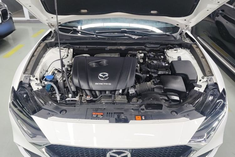 Used Mazda CX-4 2020 2.0L Automatic Two-Wheel Drive Blue Sky Dynamic Edition Engine Bay