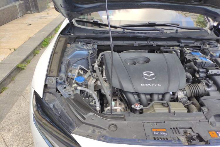 Used Mazda CX-4 2020 2.0L Automatic Two-Wheel Drive Blue Sky Dynamic Edition Engine Bay Right