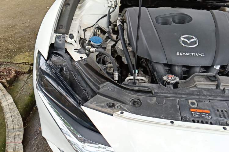 Used Mazda CX-4 2020 2.5L Automatic 2WD Sky-Drive Fun Edition Engine Bay Right