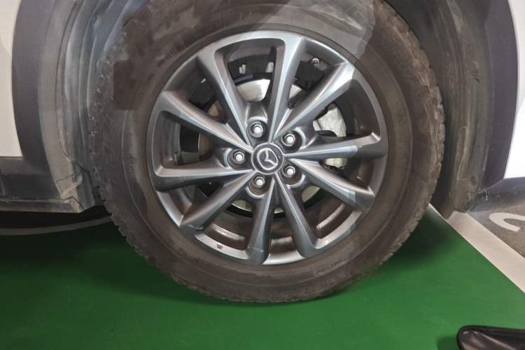 Used Mazda CX-4 2020 2.0L Automatic Two-Wheel Drive Blue Sky Dynamic Edition Exterior 1
