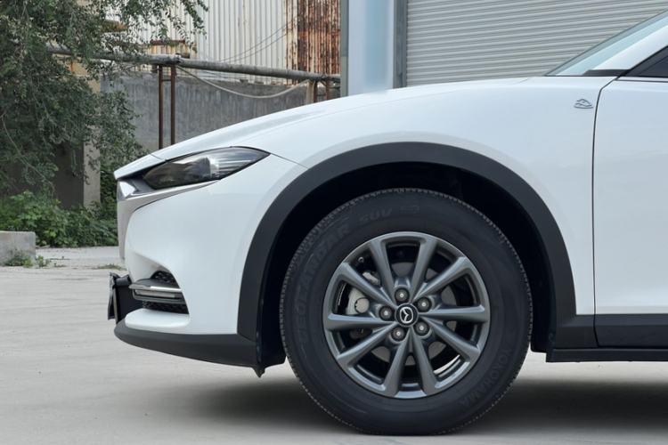 Used Mazda CX-4 2020 2.0L Automatic Two-Wheel Drive Blue Sky Dynamic Edition Exterior 2