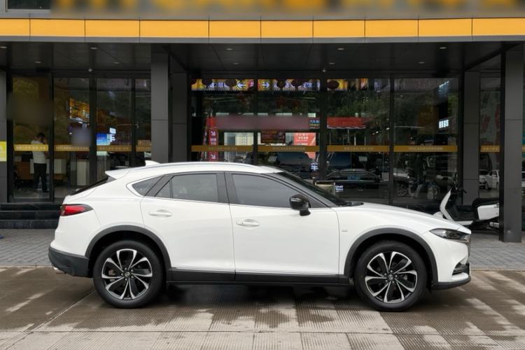 Used Mazda CX-4 2020 2.5L Automatic 2WD Sky-Drive Fun Edition Exterior 4