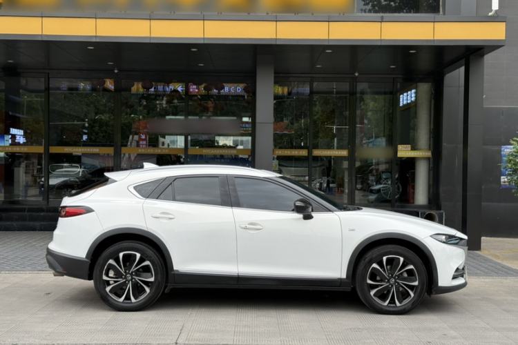 Used Mazda CX-4 2020 2.5L Automatic 2WD Sky-Drive Fun Edition Exterior 5
