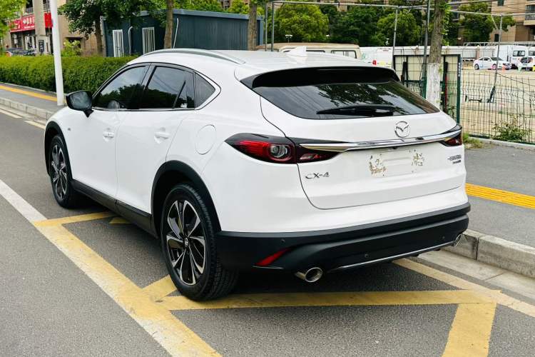 Used Mazda CX-4 2020 2.5L Automatic 2WD Sky-Drive Fun Edition Exterior 6