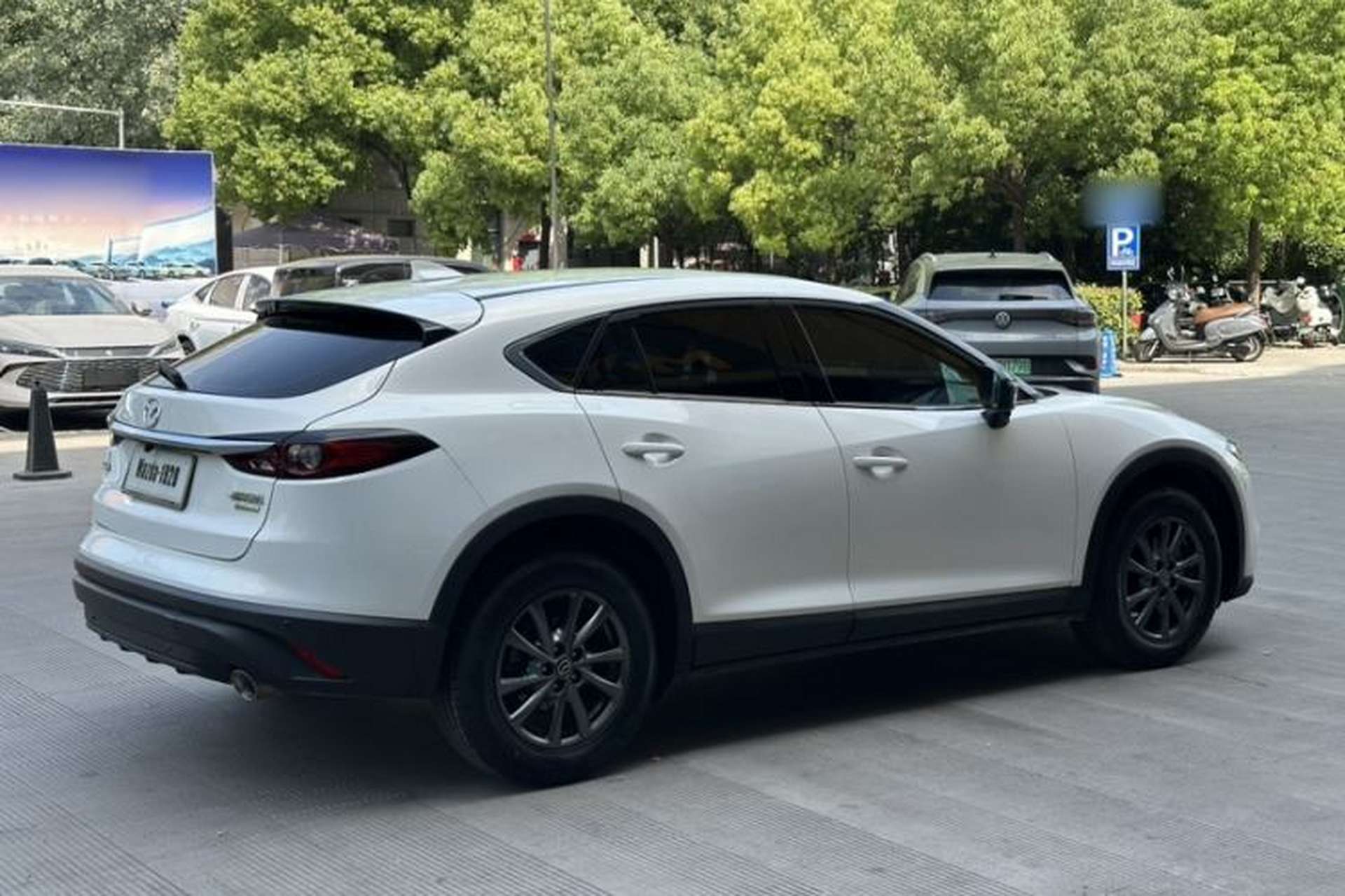 Used Mazda CX-4 2020 2.0L Automatic Two-Wheel Drive Blue Sky Dynamic Edition Exterior 7