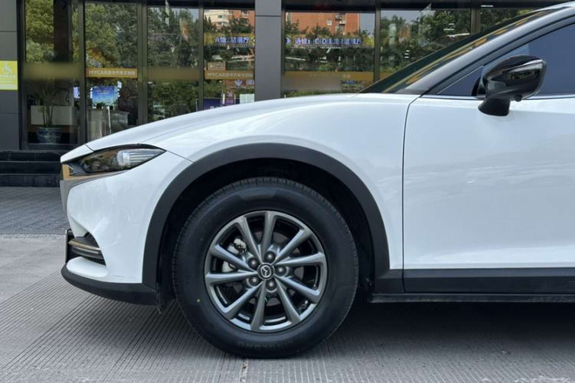 Used Mazda CX-4 2020 2.0L Automatic Two-Wheel Drive Blue Sky Dynamic Edition Exterior 8