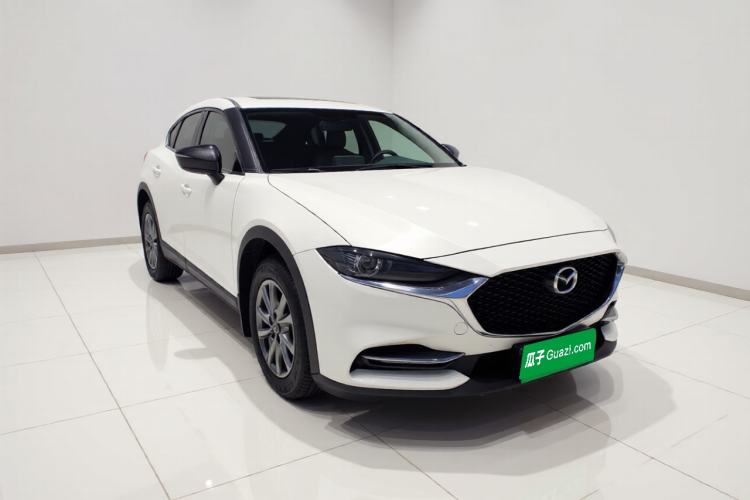 Used Mazda CX-4 2020 2.0L Automatic Two-Wheel Drive Blue Sky Dynamic Edition Front Right 45 Deg