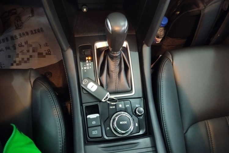 Used Mazda CX-4 2020 2.0L Automatic Two-Wheel Drive Blue Sky Dynamic Edition Gear Lever