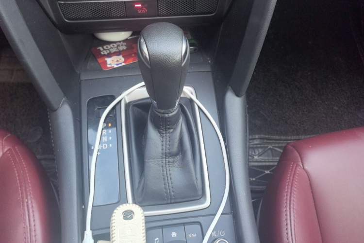 Used Mazda CX-4 2020 2.0L Automatic Two-Wheel Drive Blue Sky Exploration Edition Gear Lever