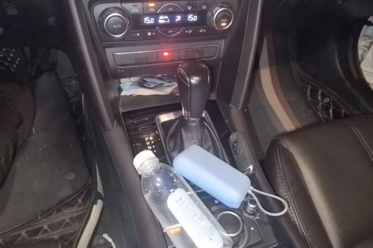 Used Mazda CX-4 2020 2.5L Automatic 2WD Sky-Drive Fun Edition Gear Lever