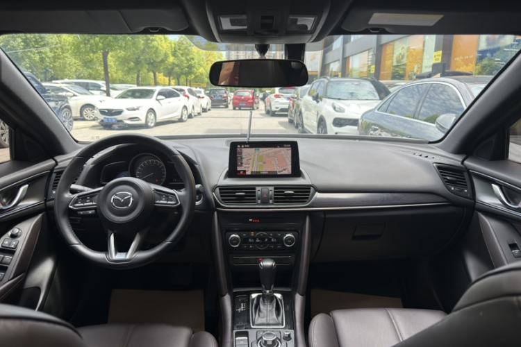 Used Mazda CX-4 2020 2.5L Automatic 2WD Sky-Drive Fun Edition Gear Lever