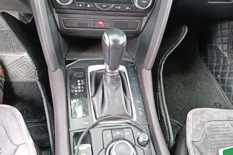 Used Mazda CX-4 2020 2.5L Automatic 2WD Sky-Drive Fun Edition Gear Lever