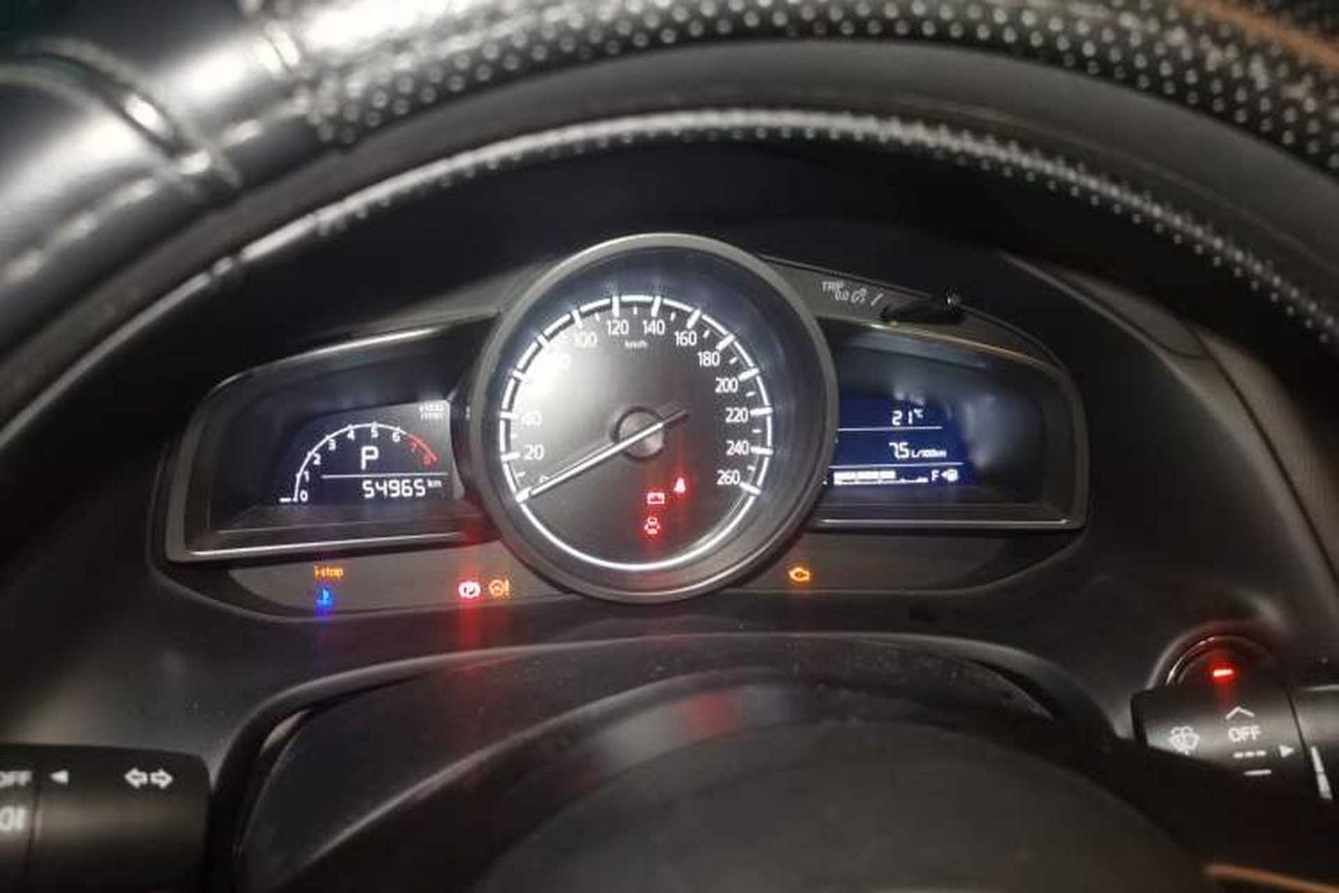 Used Mazda CX-4 2020 2.0L Automatic Two-Wheel Drive Blue Sky Luxury Edition Instrument Cluster