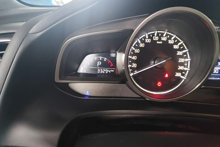 Used Mazda CX-4 2020 2.0L Automatic Two-Wheel Drive Blue Sky Luxury Edition Instrument Cluster