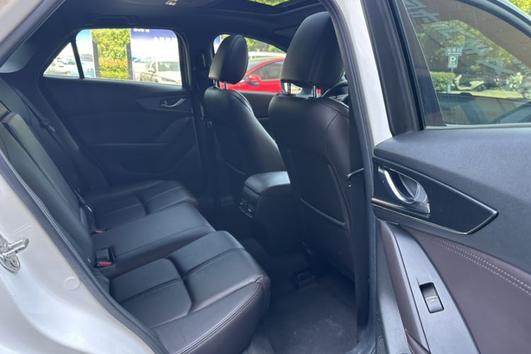 Used Mazda CX-4 2020 2.5L Automatic 2WD Sky-Drive Fun Edition Interior 14