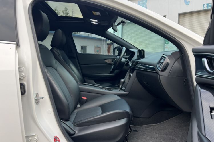 Used Mazda CX-4 2020 2.0L Automatic Two-Wheel Drive Blue Sky Dynamic Edition Interior 5