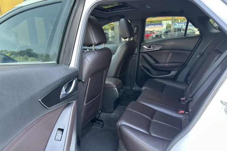 Used Mazda CX-4 2020 2.5L Automatic 2WD Sky-Drive Fun Edition Interior 8