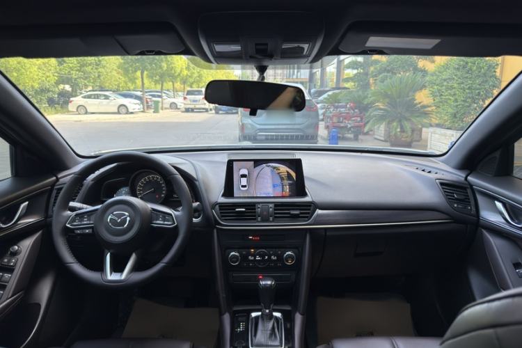 Used Mazda CX-4 2020 2.5L Automatic 2WD Sky-Drive Fun Edition Interior 8