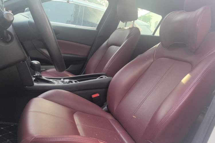 Used Mazda CX-4 2020 2.0L Automatic Two-Wheel Drive Blue Sky Exploration Edition Left Front Seat