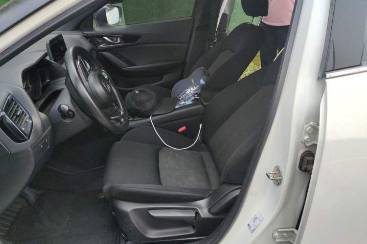 Used Mazda CX-4 2020 2.0L Automatic Two-Wheel Drive Blue Sky Exploration Edition Left Front Seat