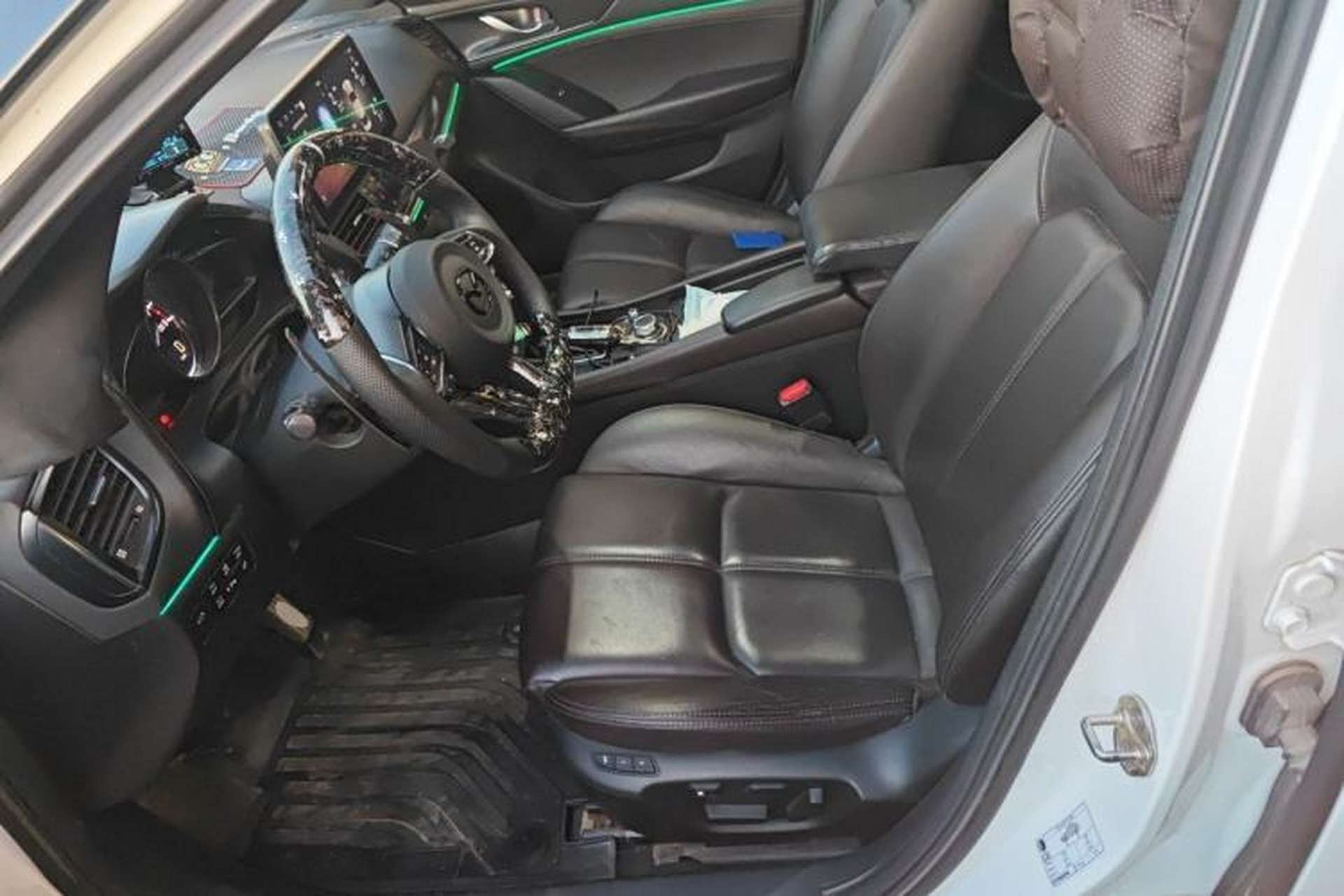 Used Mazda CX-4 2020 2.5L Automatic All-Wheel Drive Blue Sky Fearless Edition Left Front Seat